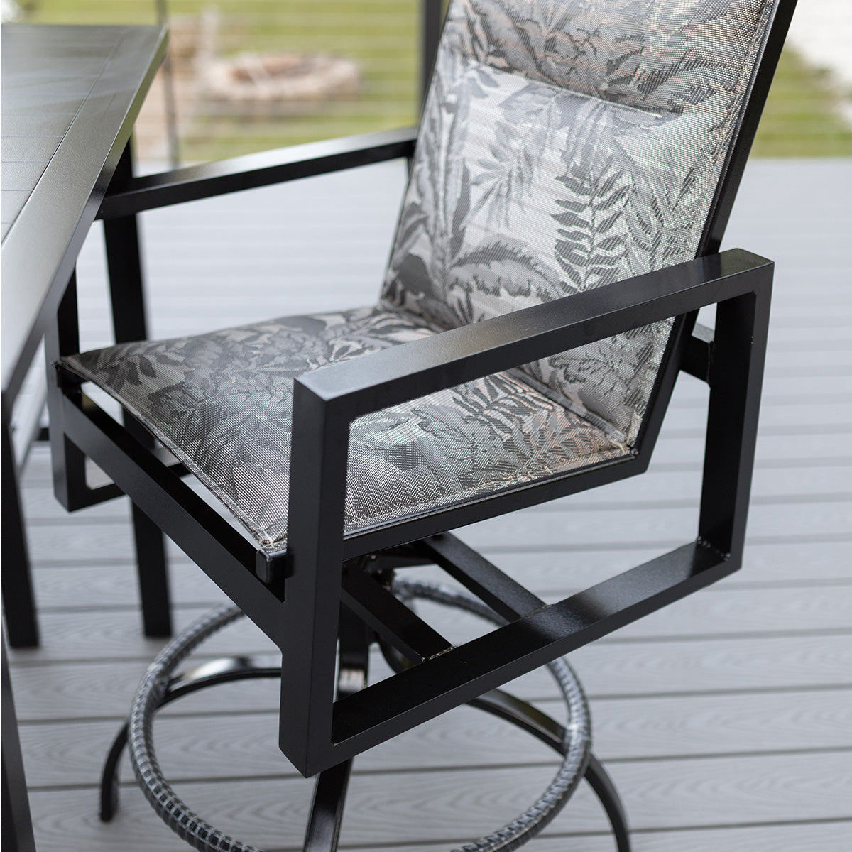Vida Sling Swivel Bar Chair