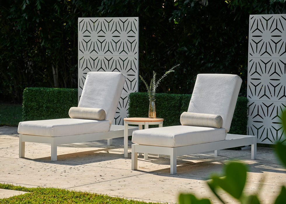 Leeward Three Position Lay-flat Armless Chaise