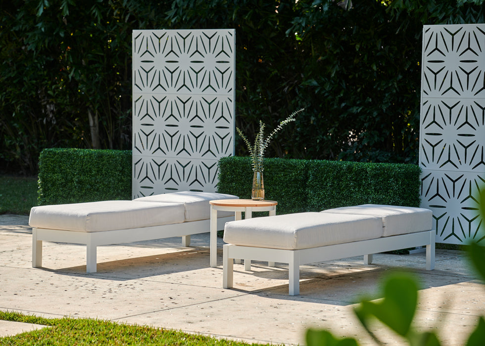 Leeward Three Position Lay-flat Armless Chaise