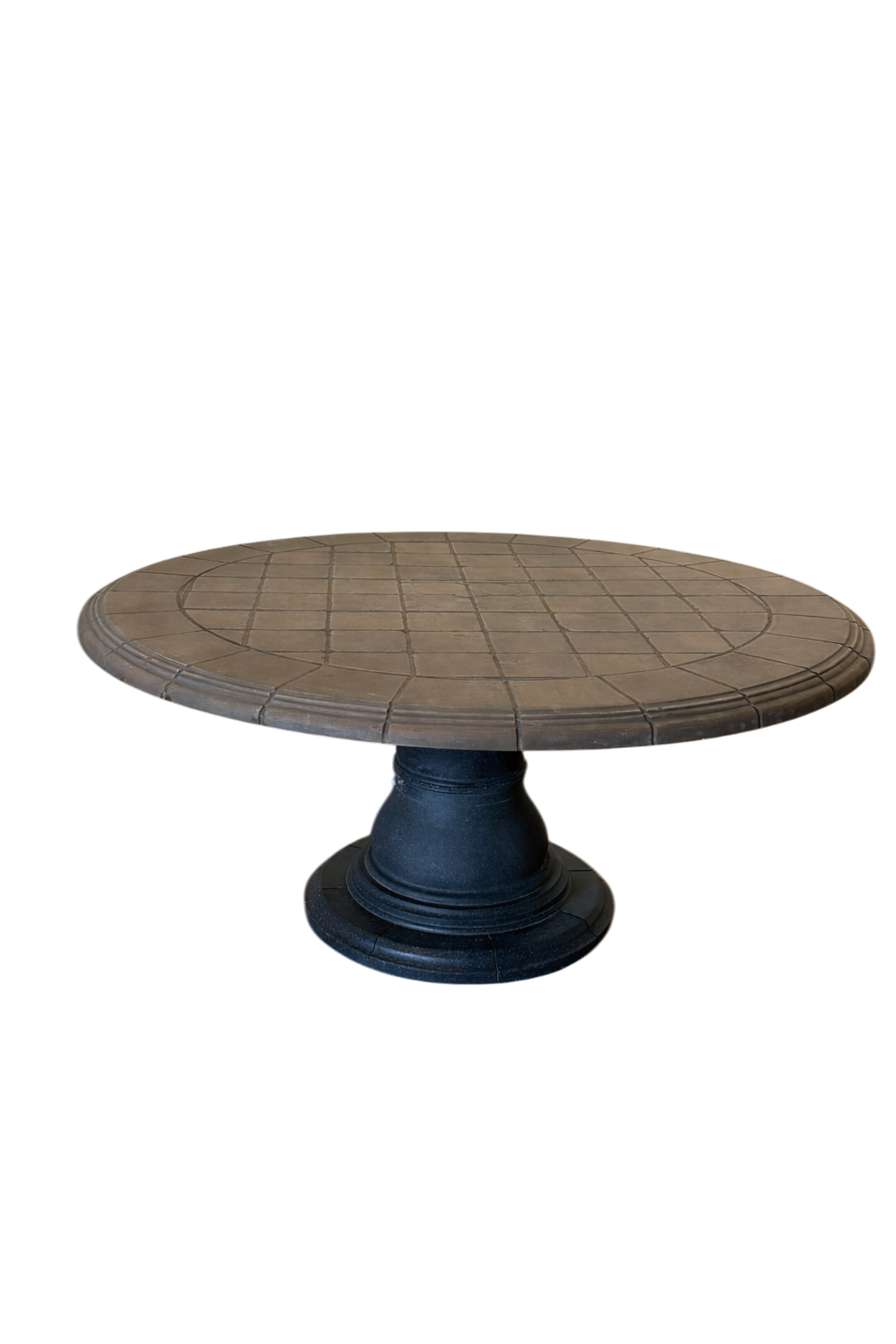 Tropitone 63" Round Pedestal Dining Table