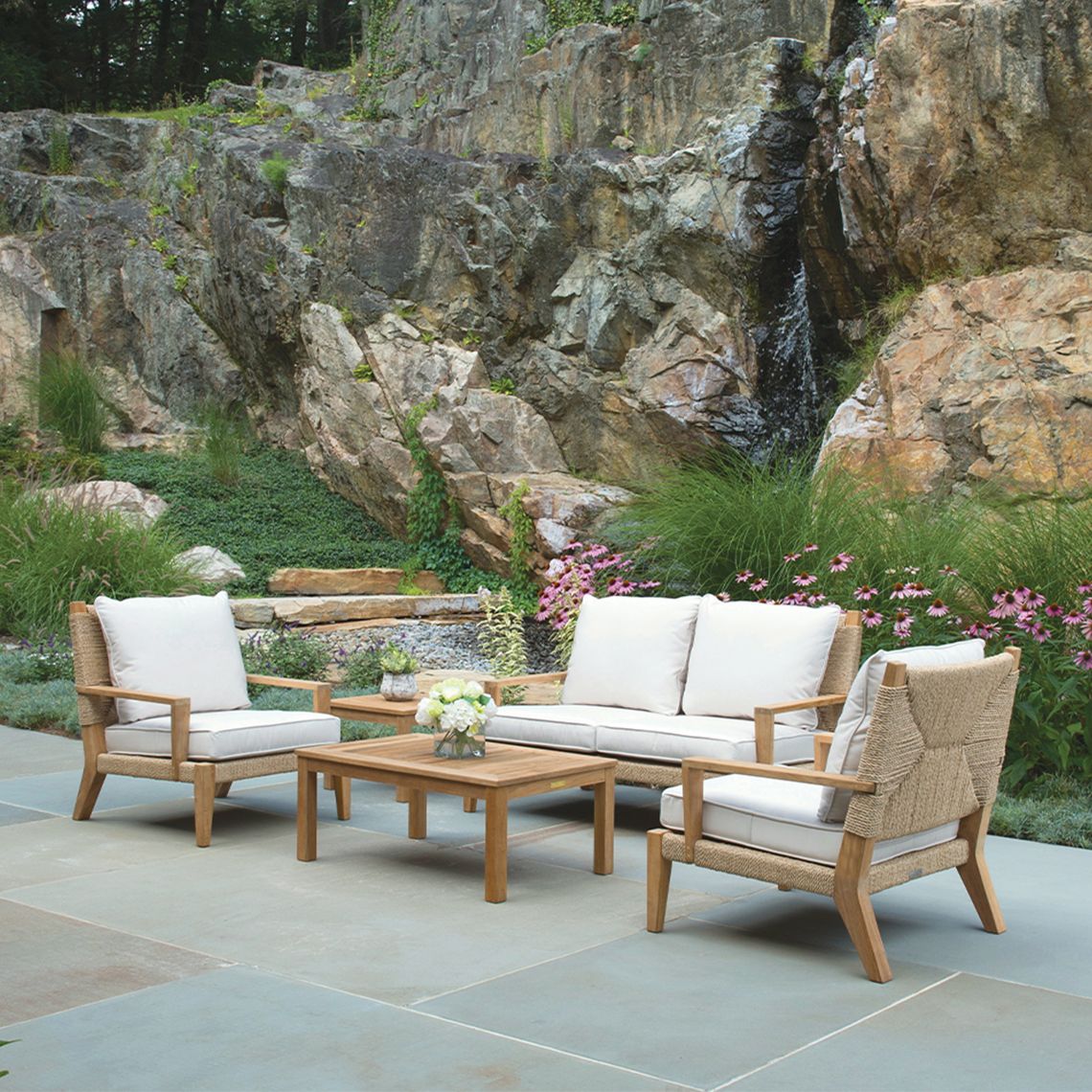 Hadley Settee