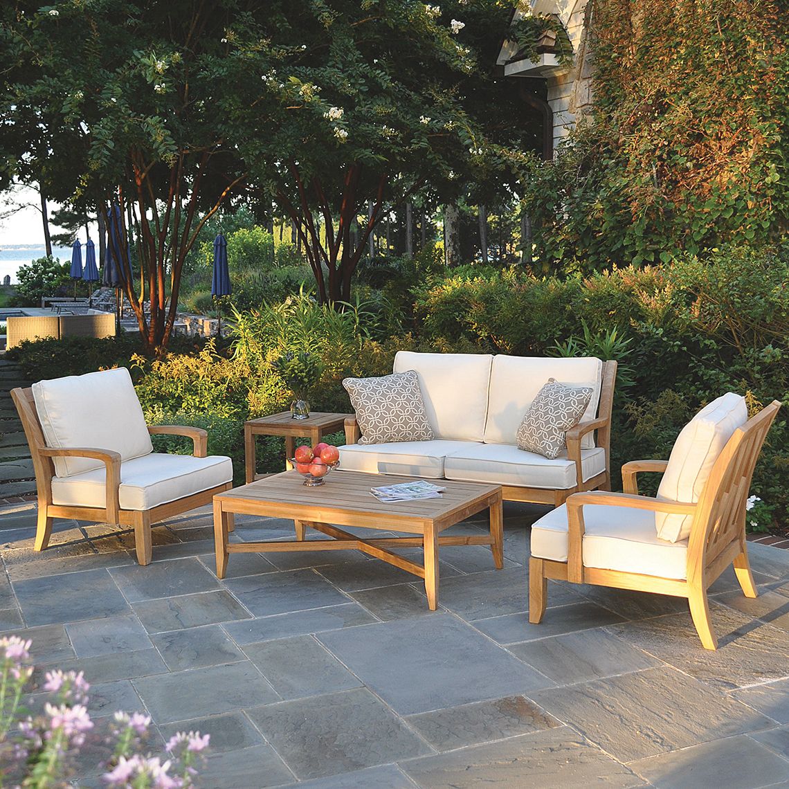 Somerset Settee