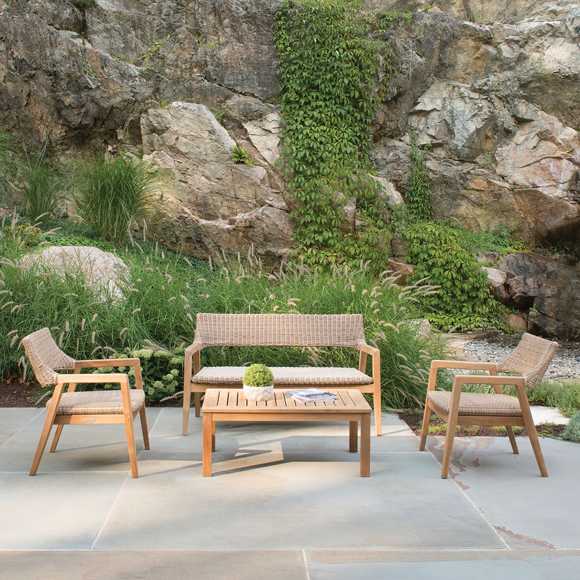 Spencer Club Settee