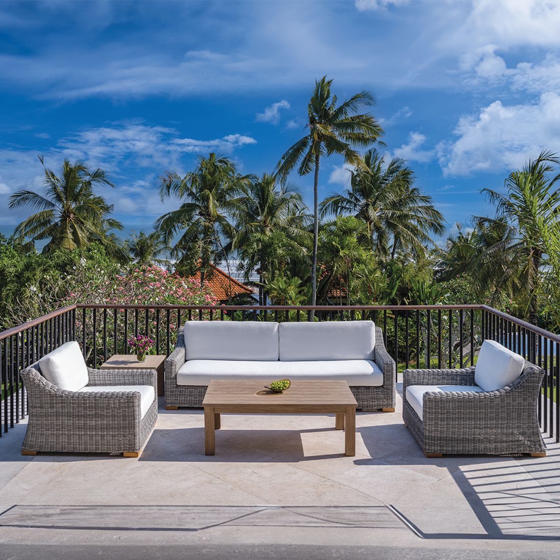 Tortola Lounge Chair