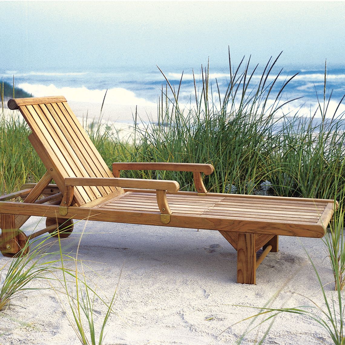 Nantucket Chaise
