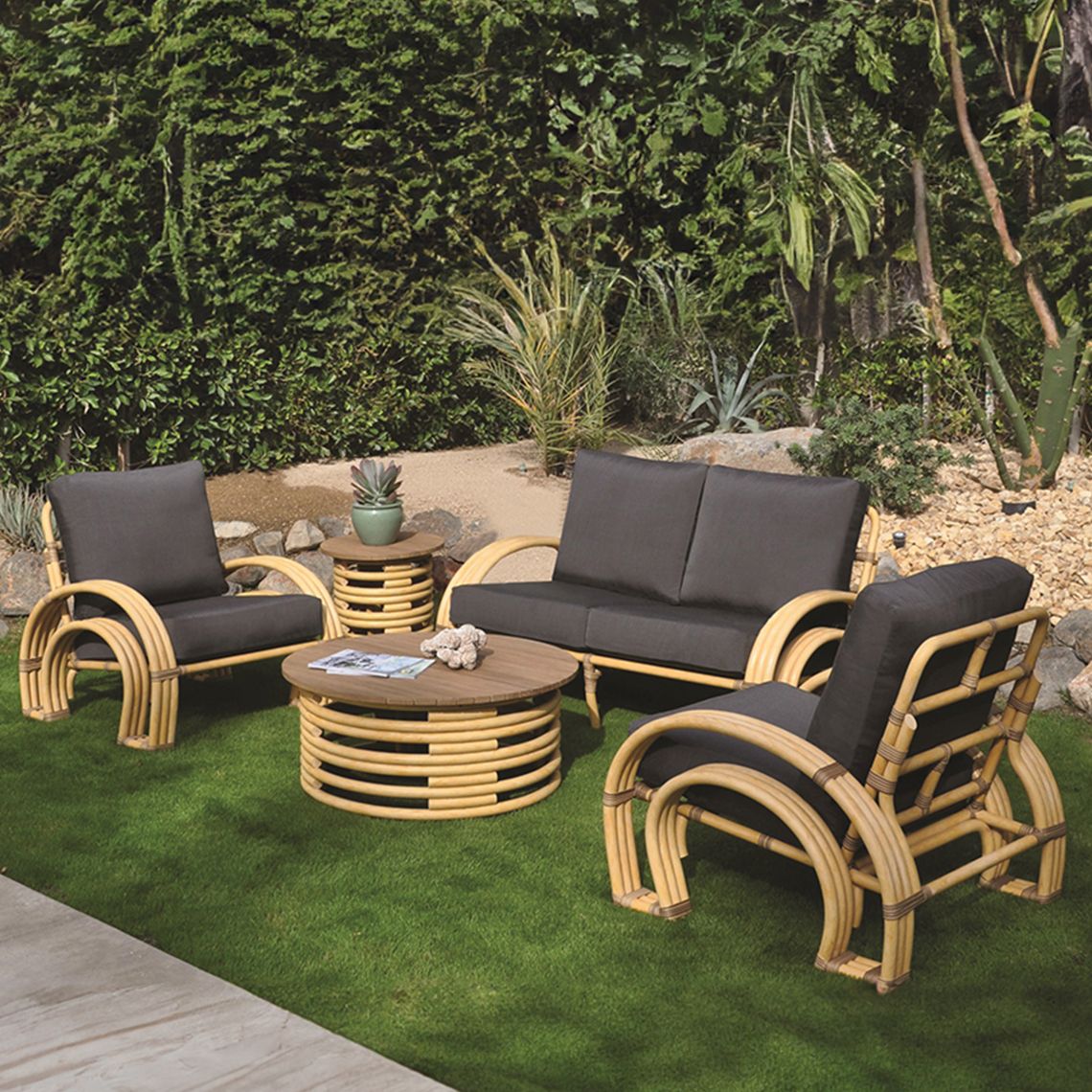 Palm Springs Settee