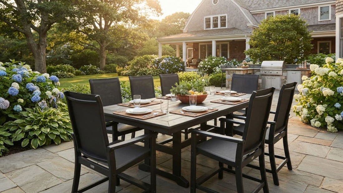 What Is Casual Furniture World and What Types of Furniture Does It Offer?