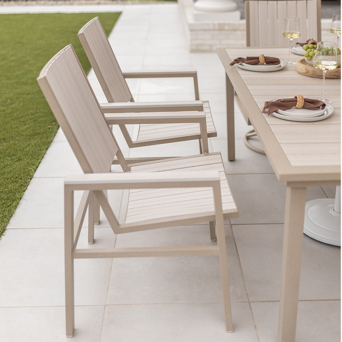 Vida Poly Dining Chair