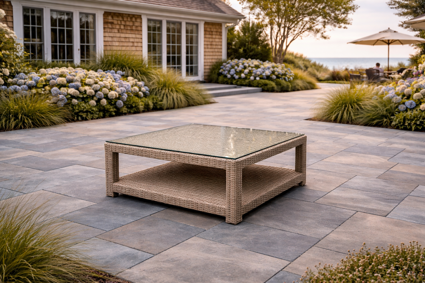 Napa Chat Table