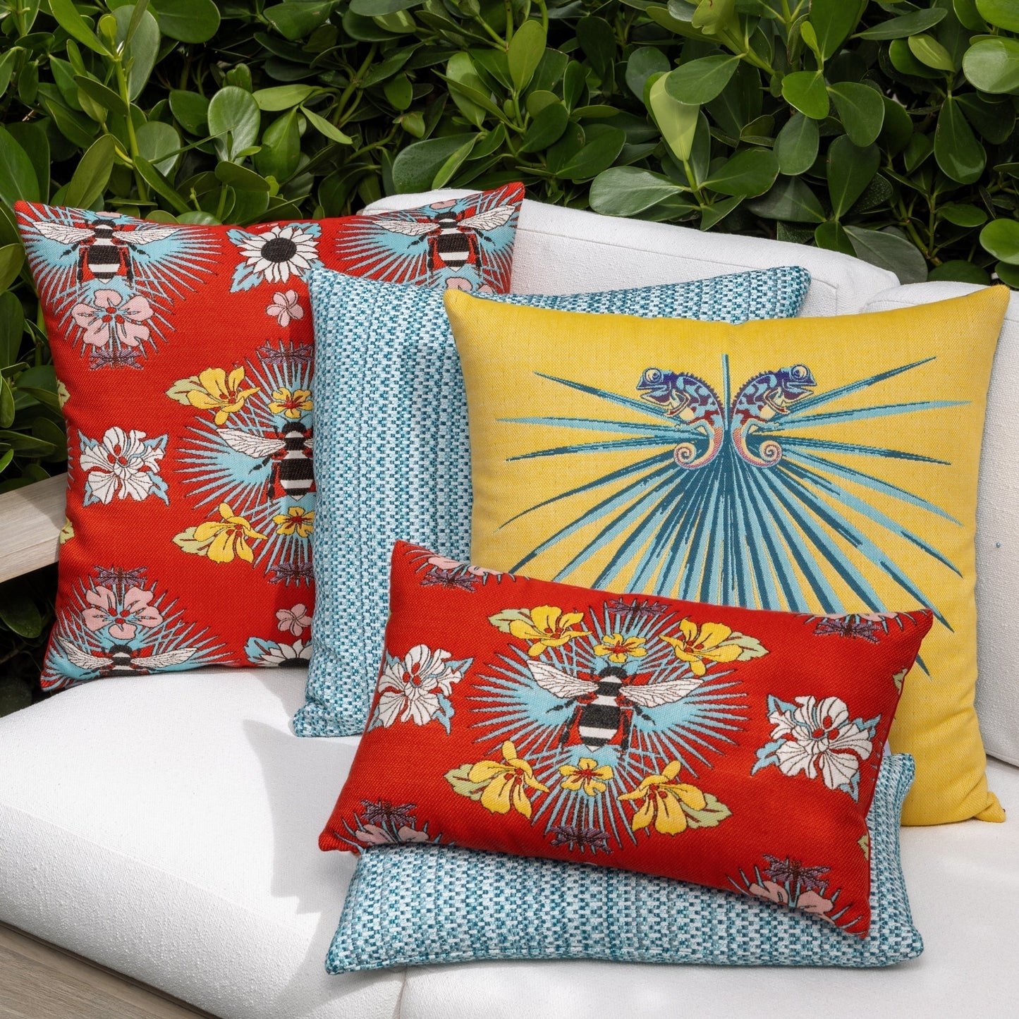 Chameleon Lagoon 22"x22" Toss Pillow