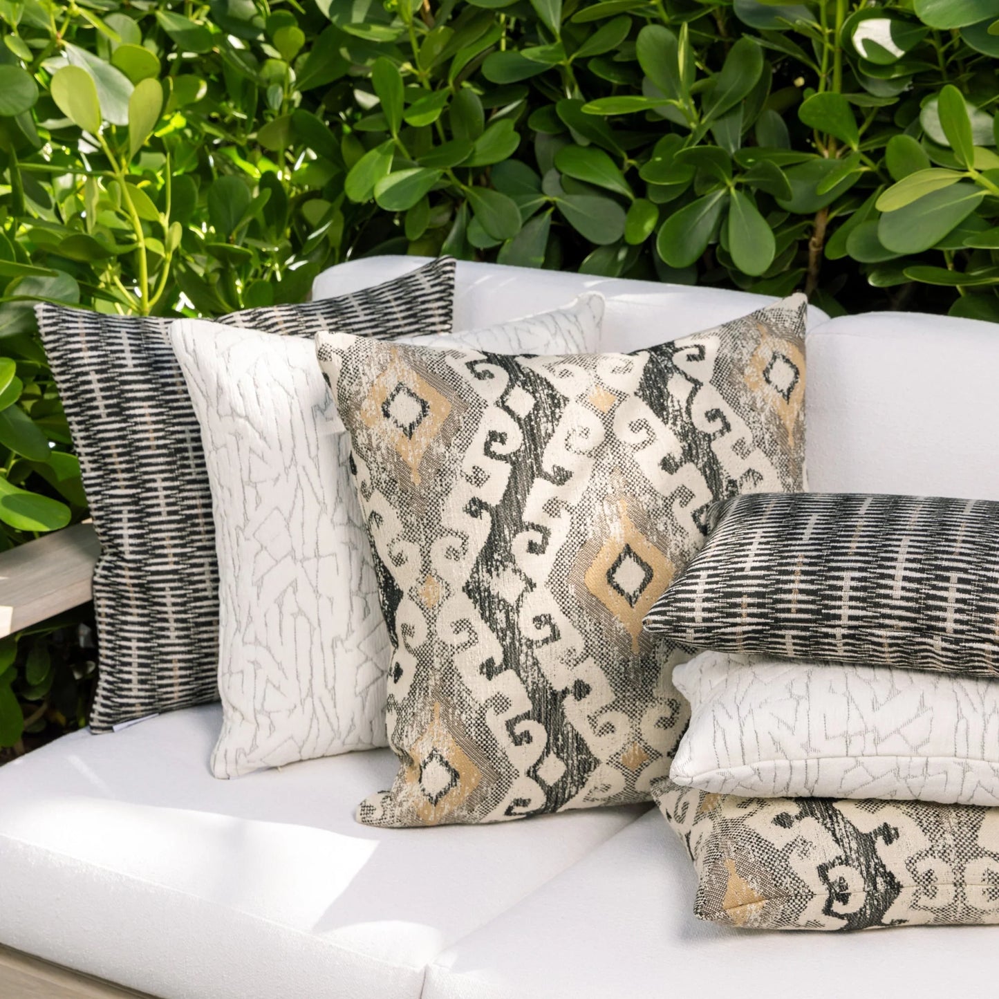 Evolution Honey 12"x20" Toss Pillow