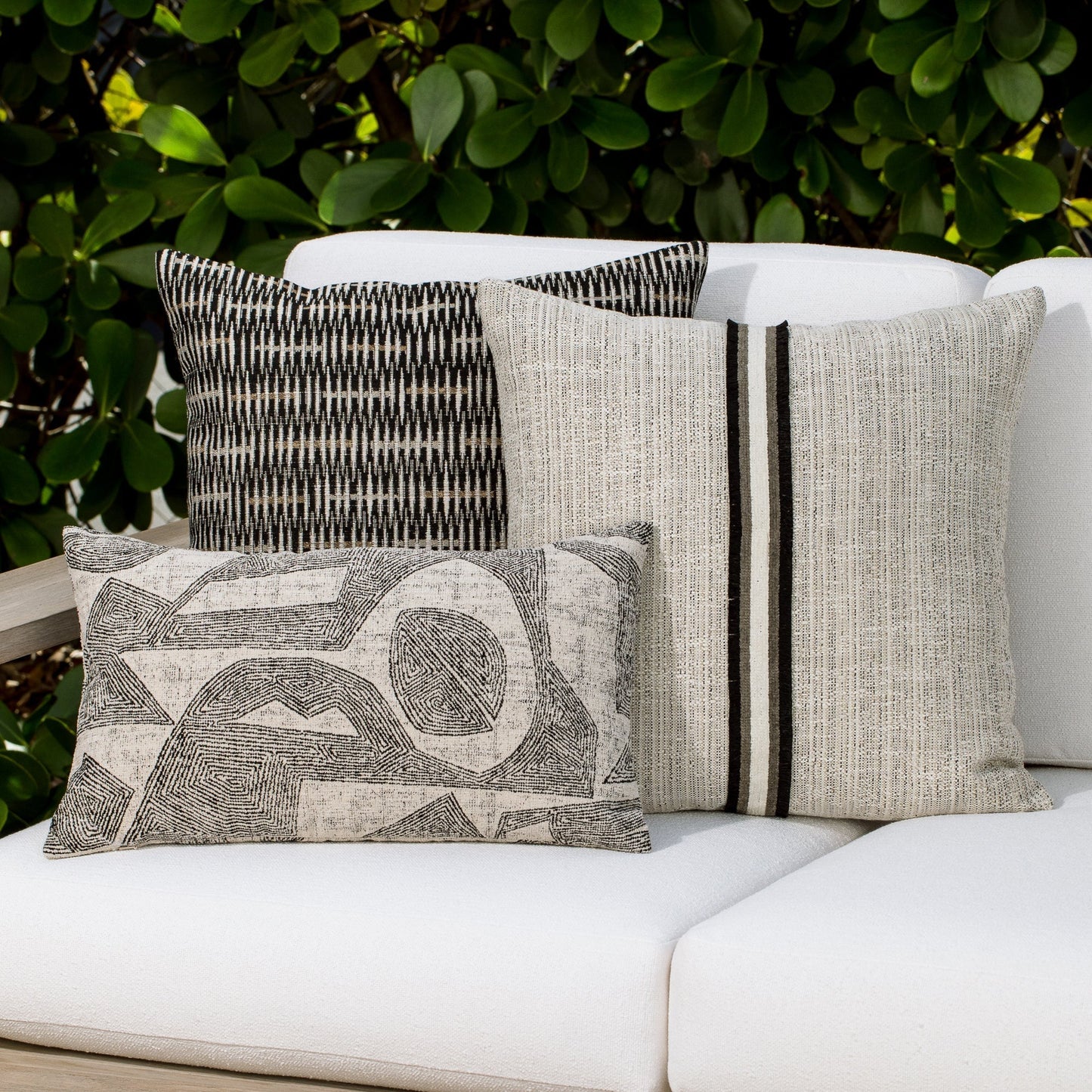Entity Linen 20"x20" Toss Pillow
