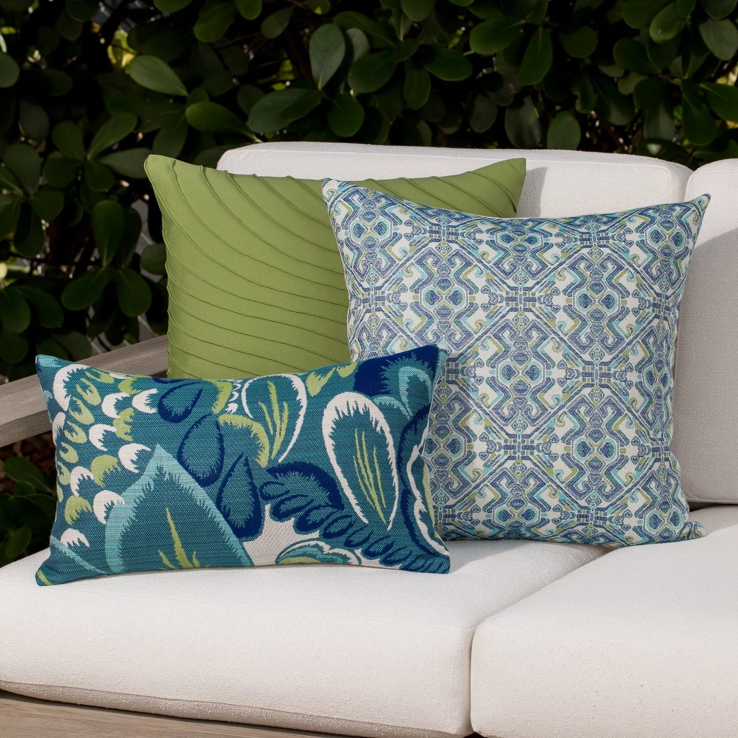 Delphi 20"x20" Toss Pillow