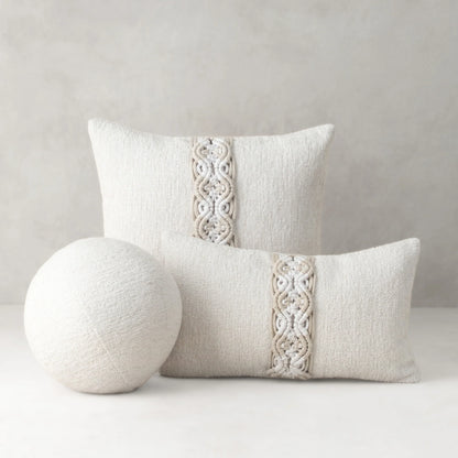 Distinct Oyster 20"x20" Toss Pillow