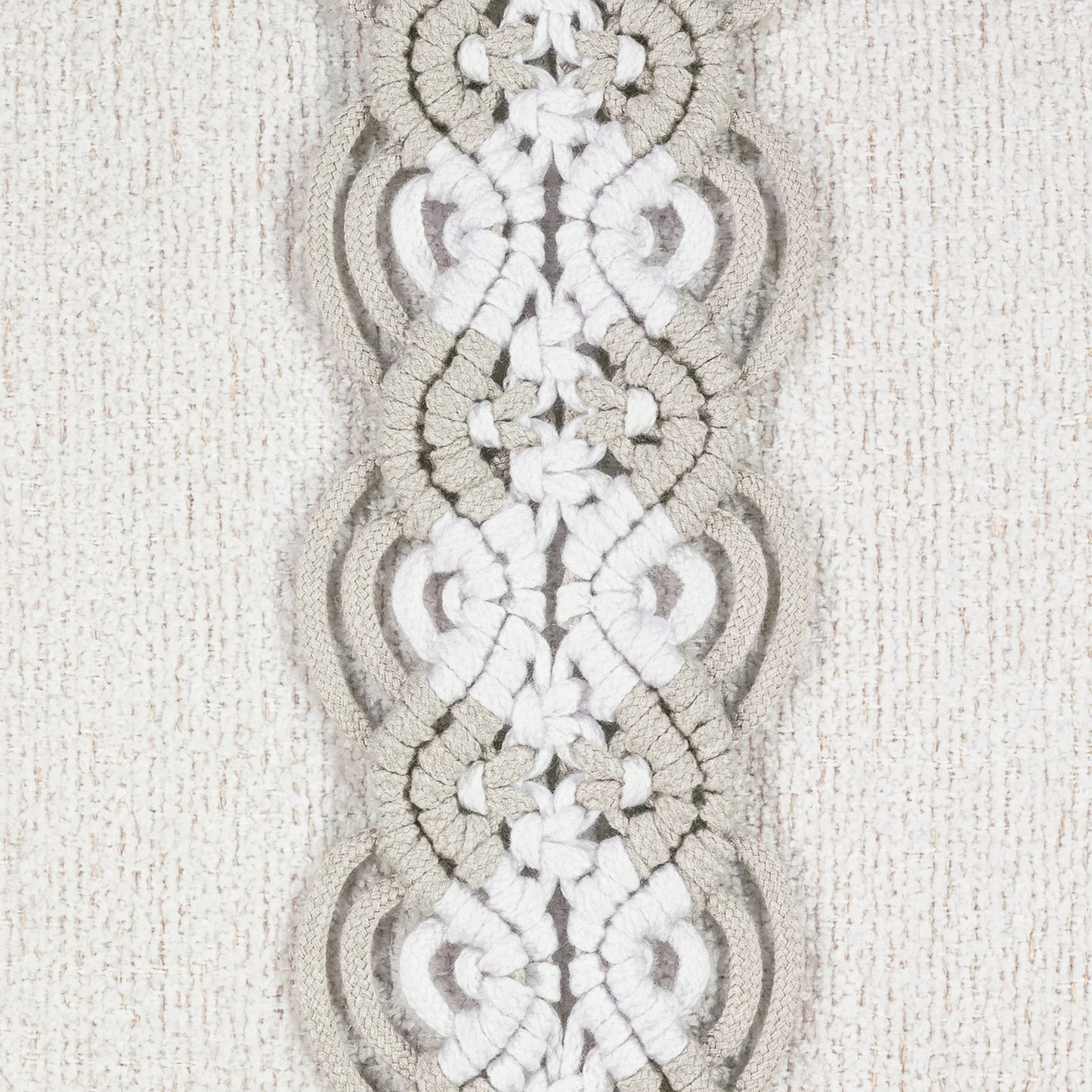 Distinct Oyster 20"x20" Toss Pillow