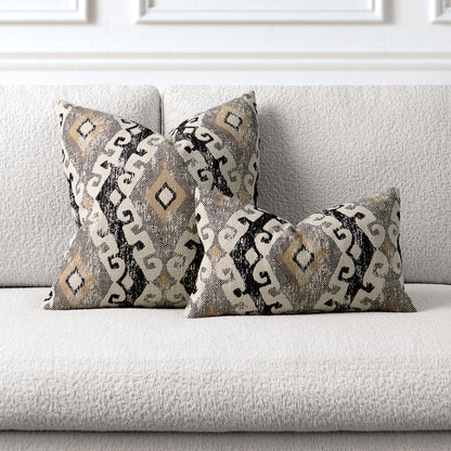 Evolution Honey 12"x20" Toss Pillow