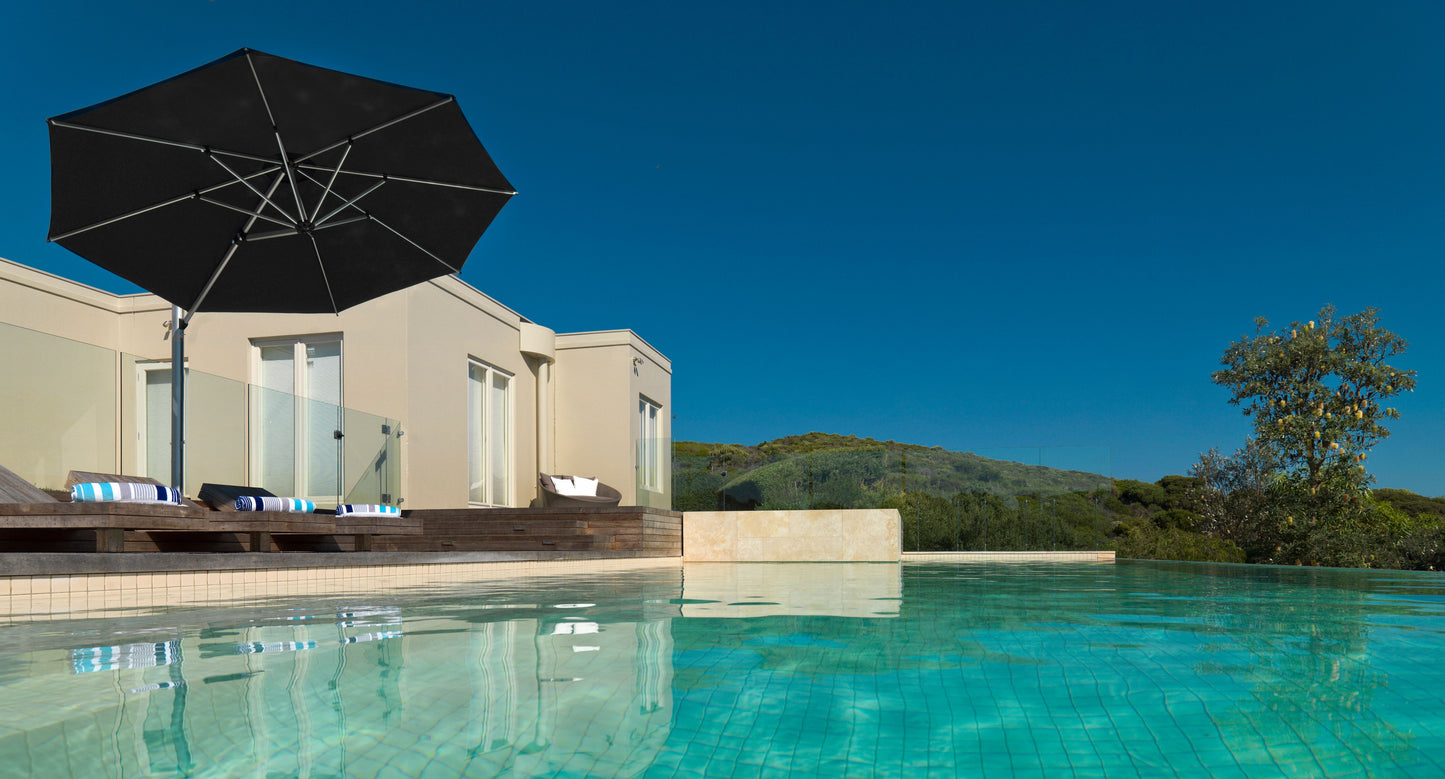 Aurora 11' Octagon Cantilever