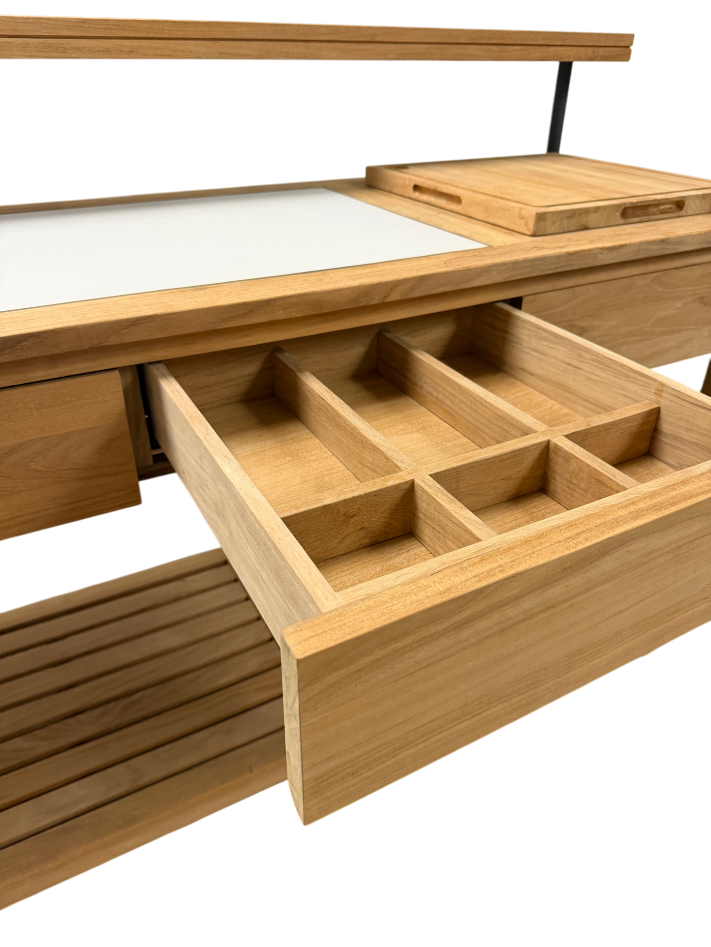 Newport Buffet Table
