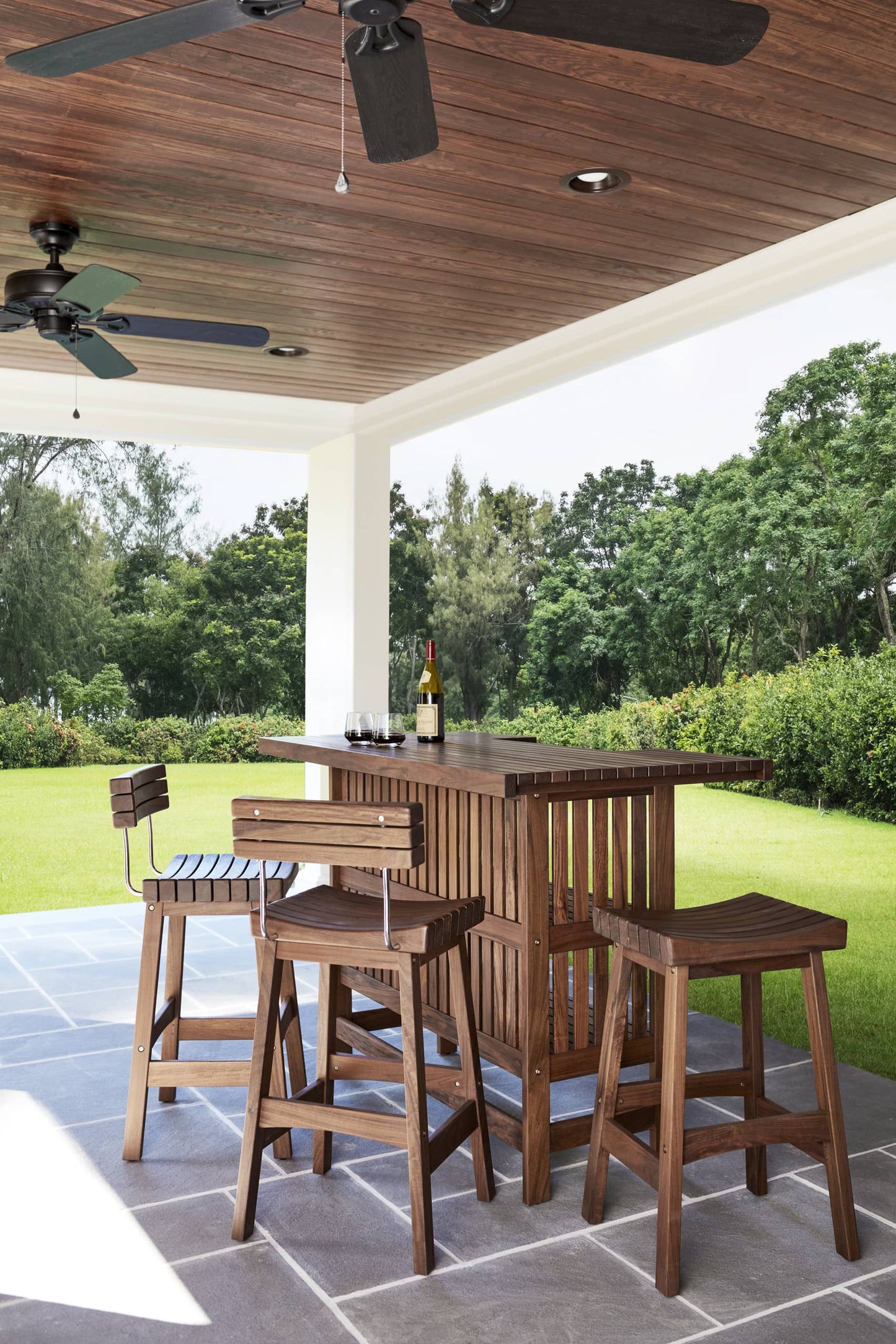 Heritage Sunset Bar Stool with Back | Classic Ipe