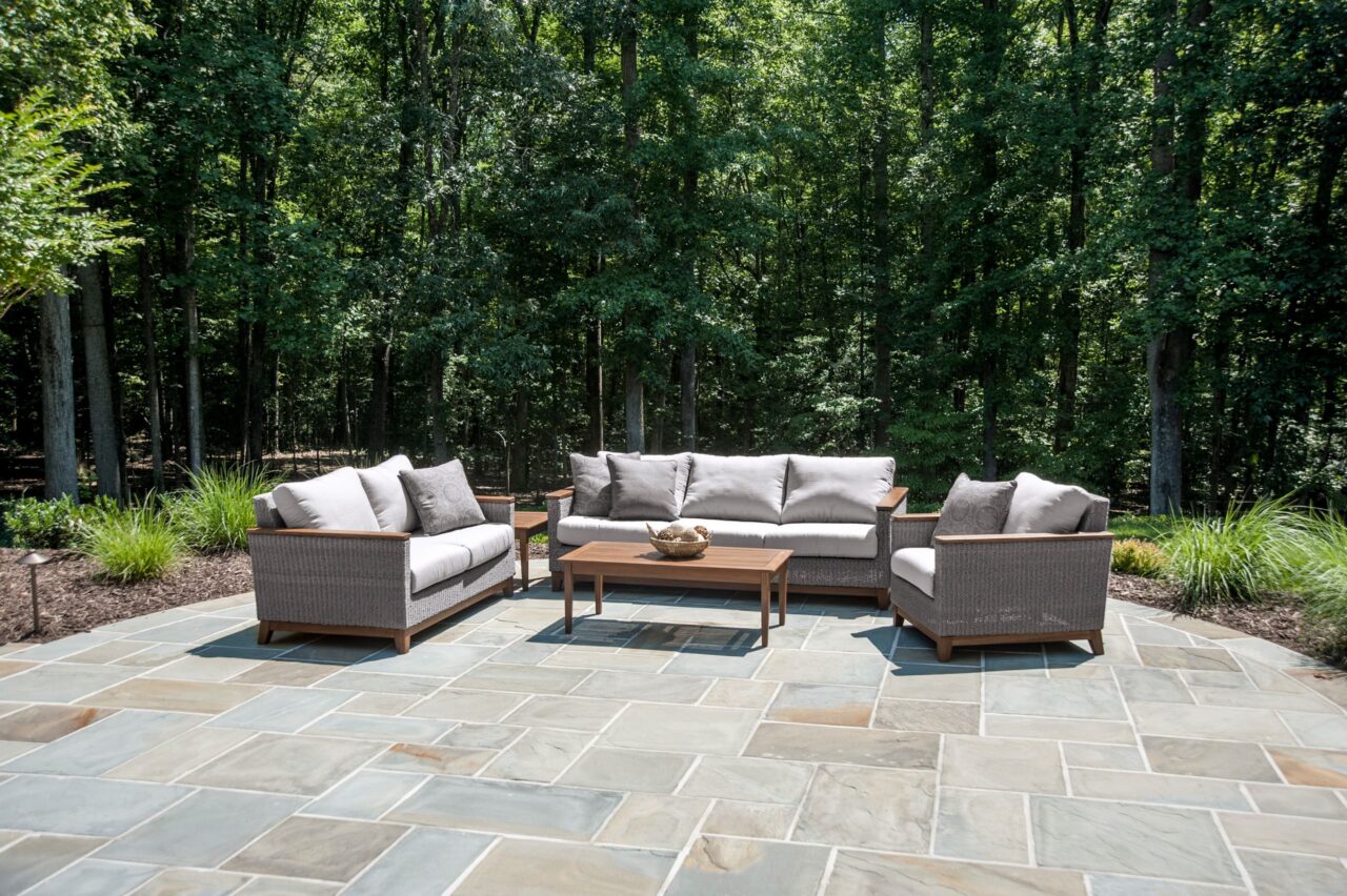 Coral Loveseat