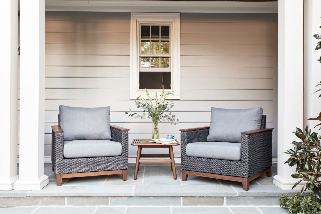 Coral Lounge Chair