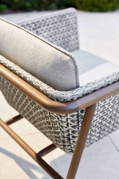 Forte Loveseat