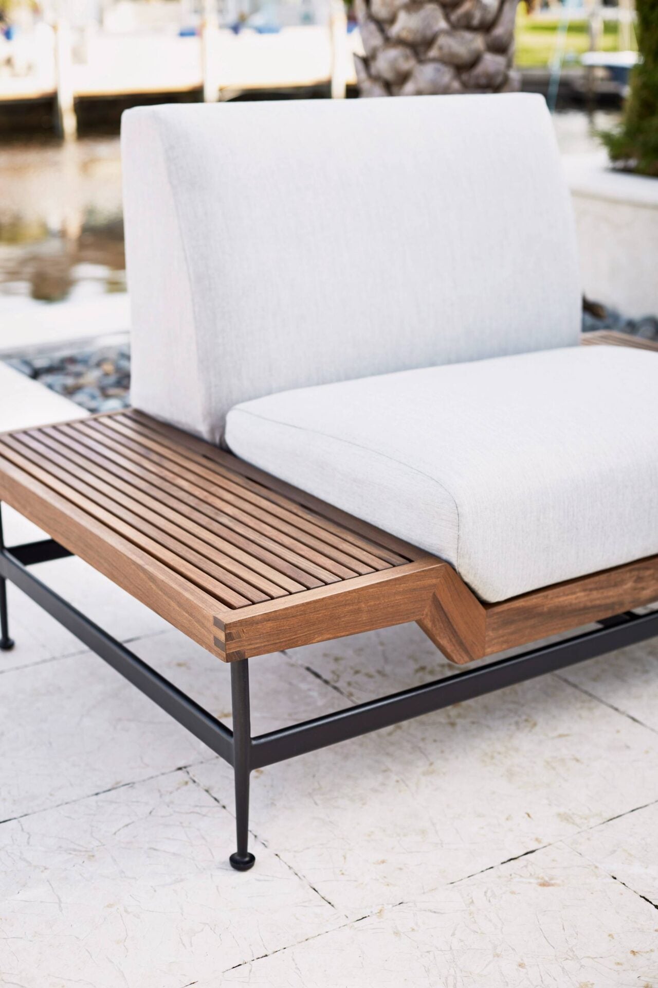 Jett Lounge Chair