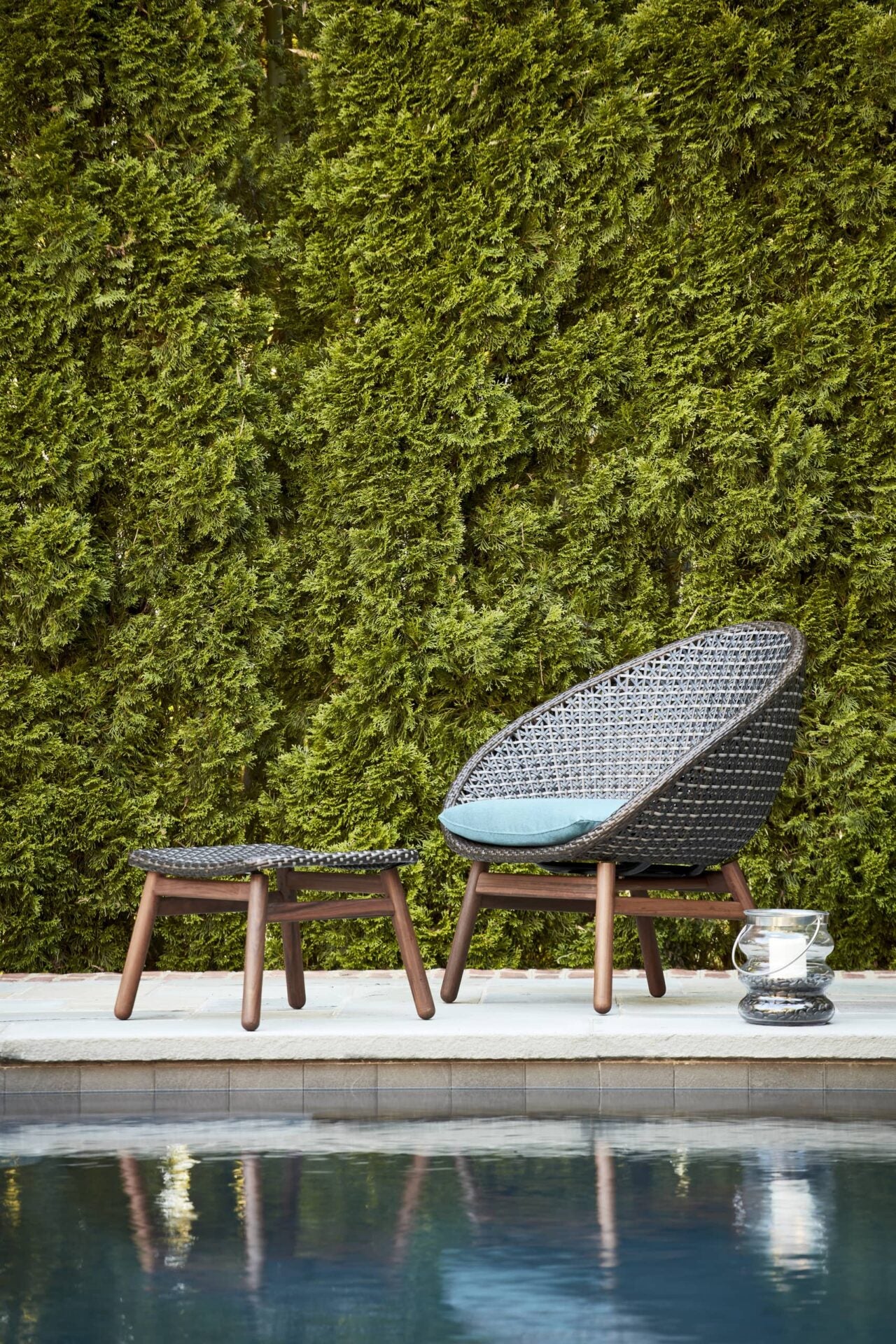 Nest Ottoman