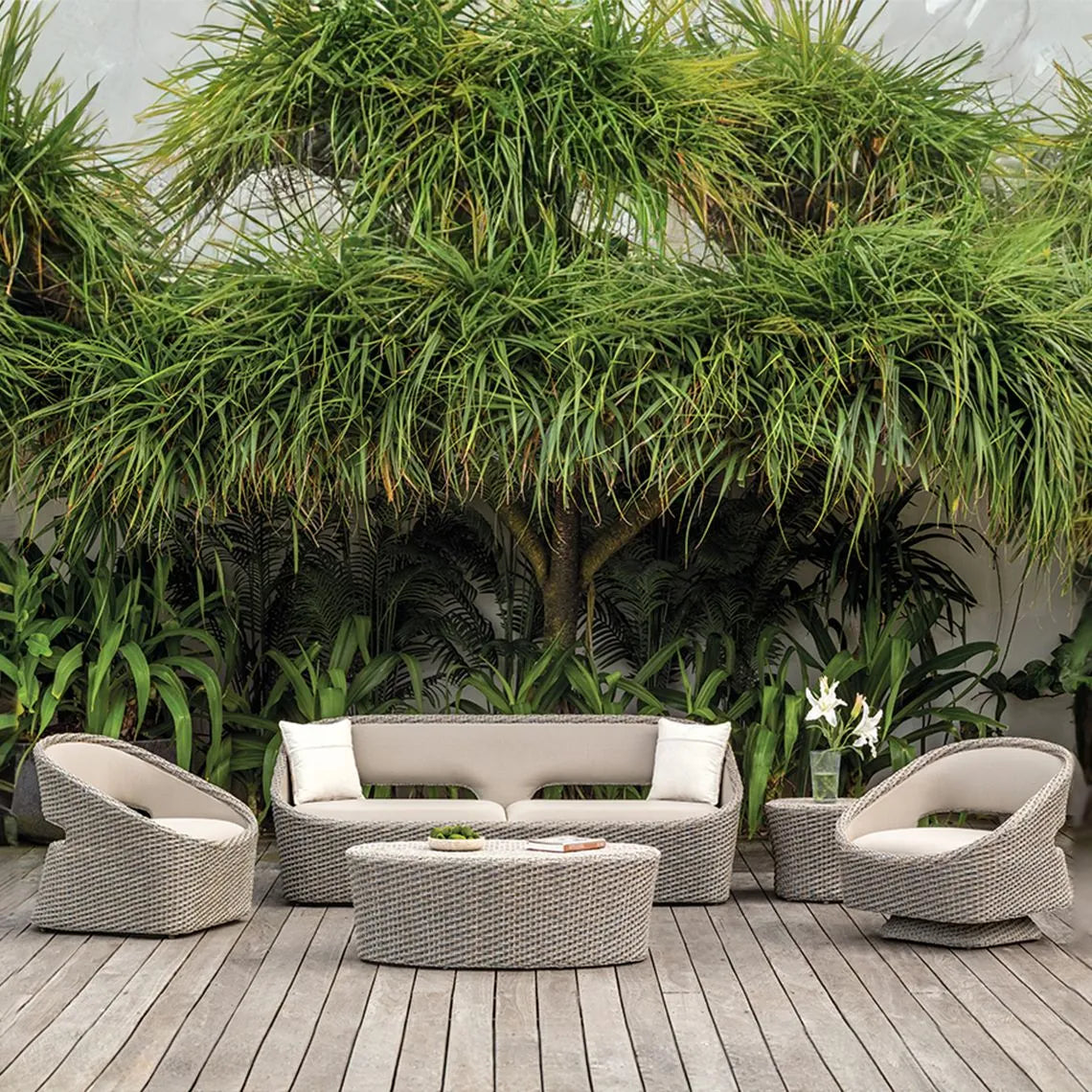Biscayne Lounge Chair