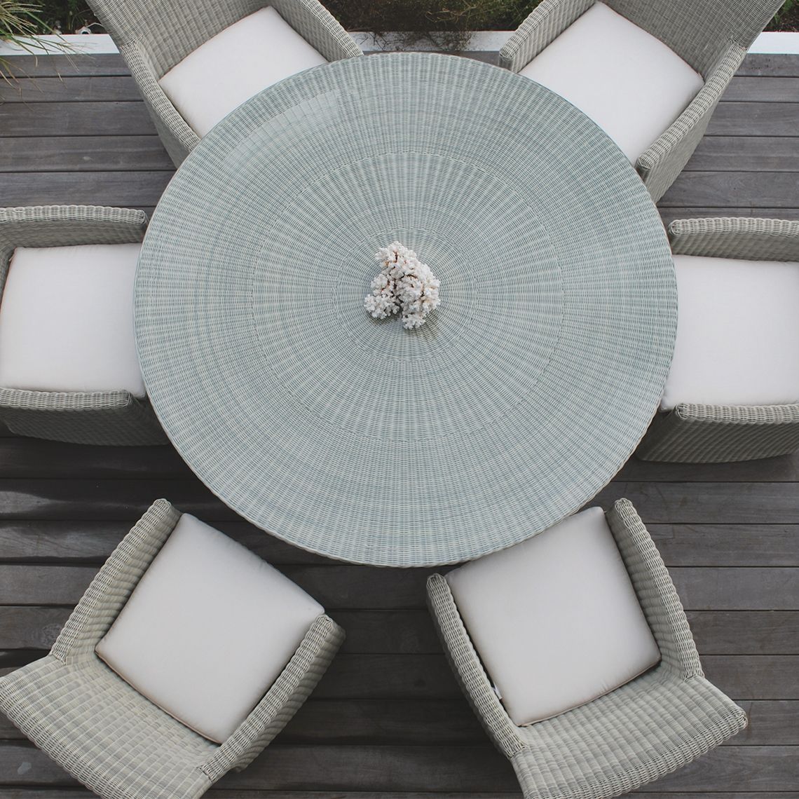 Westport 60" Round Dining Table