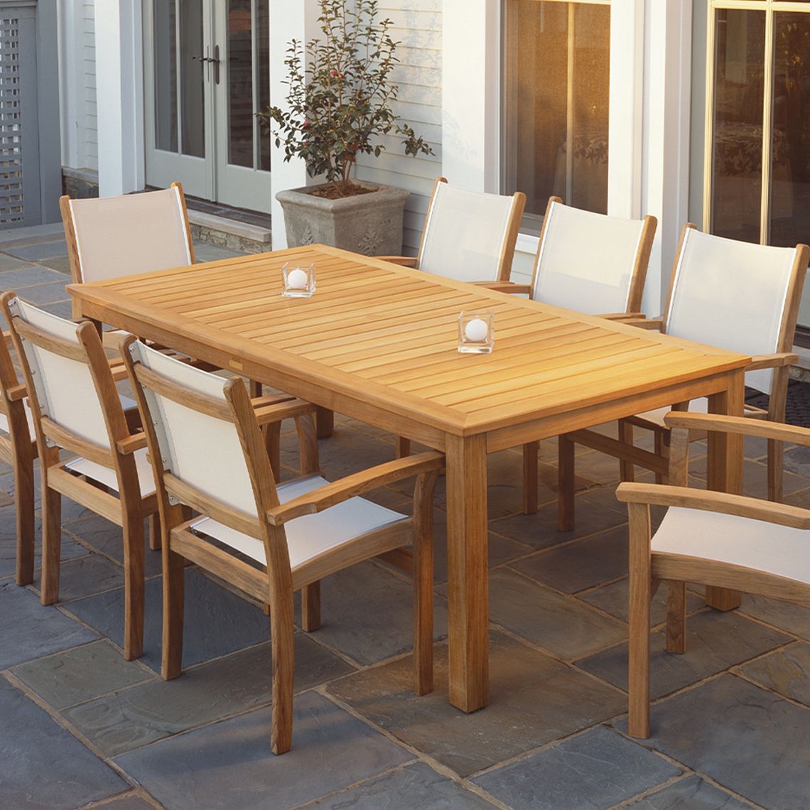 Wainscott 85" Rectangular Dining Table