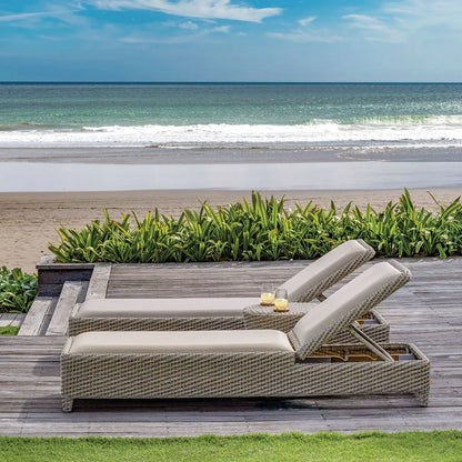 Biscayne Chaise