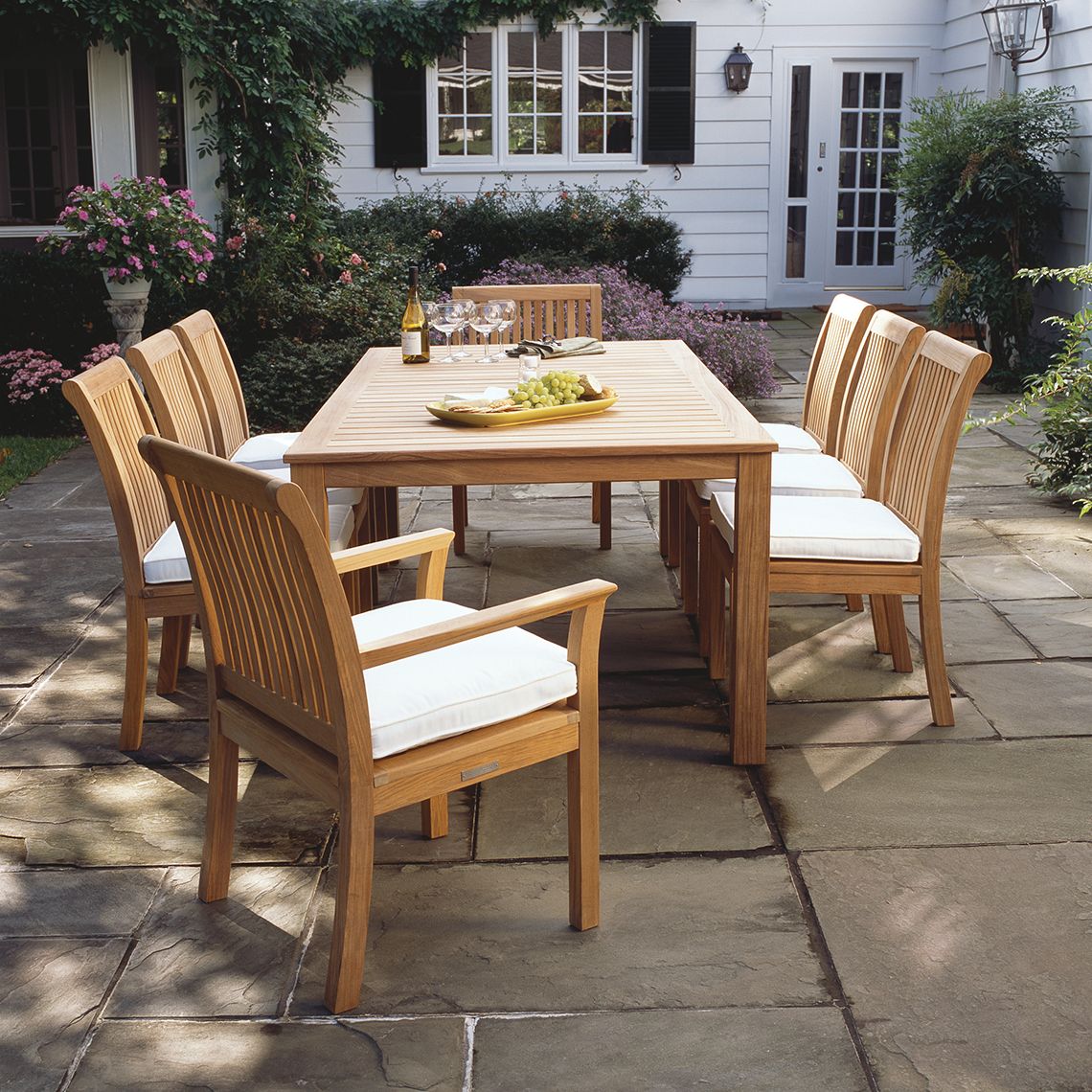Wainscott 85" Rectangular Dining Table