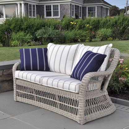 Southampton Settee