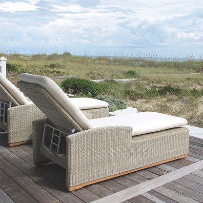 Westport Chaise