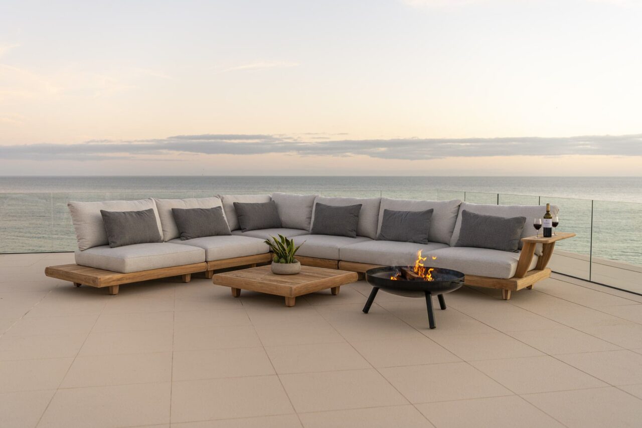 Sorrento End/Arm Seat