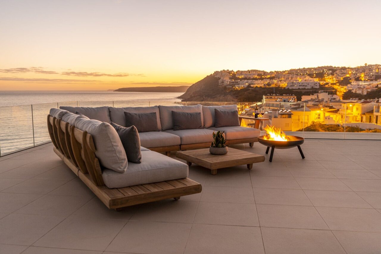 Sorrento End/Arm Seat